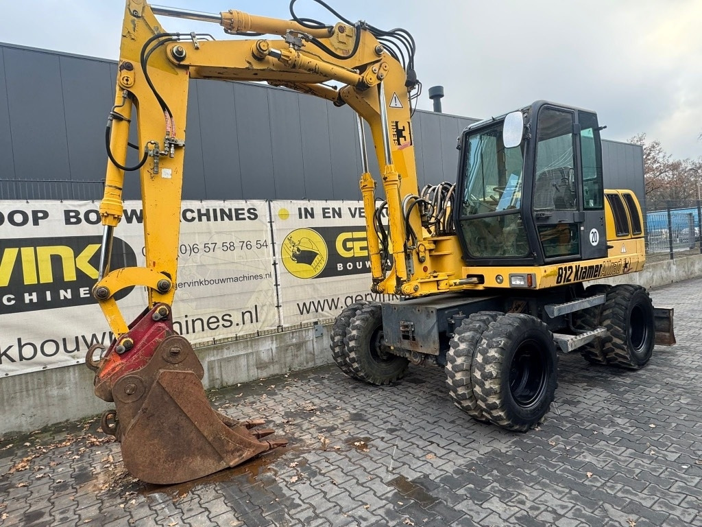 Kramer-allrad 812 - Mini bager: slika Kramer-allrad 812 - Mini bager Kramer-allrad 812 - Mini bager: slika Kramer-allrad 812 - Mini bager
