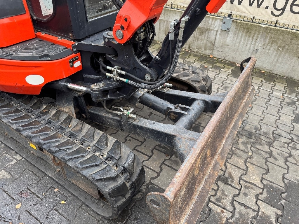 Kubota KX 101-3 A - Mini bager: slika Kubota KX 101-3 A - Mini bager Kubota KX 101-3 A - Mini bager: slika Kubota KX 101-3 A - Mini bager