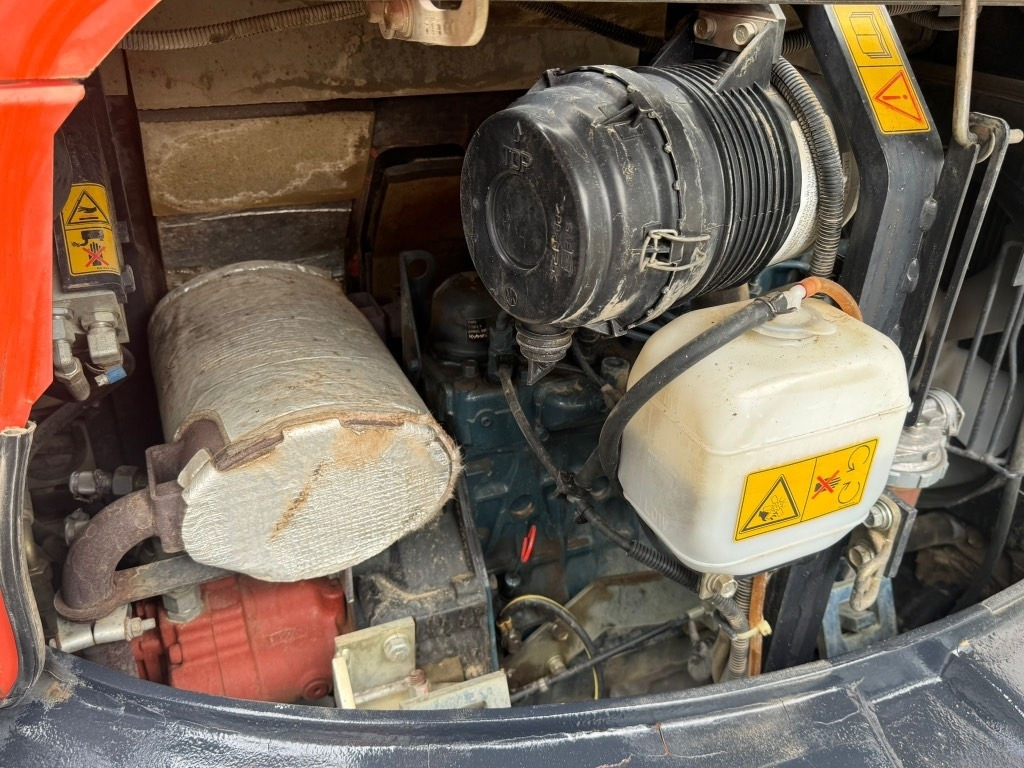 Zakup Kubota KX 71-3  Kubota KX 71-3: slika Zakup Kubota KX 71-3  Kubota KX 71-3