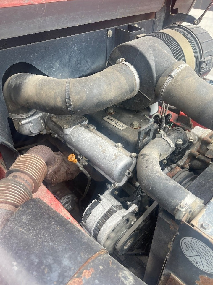 Viličar za teške terene Manitou MC 30: slika Viličar za teške terene Manitou MC 30 Viličar za teške terene Manitou MC 30: slika Viličar za teške terene Manitou MC 30