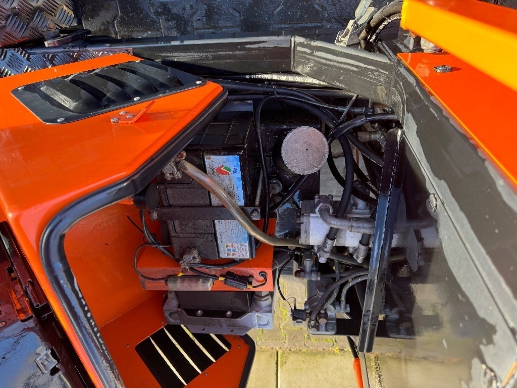 Optimas T11  - Stroj za asfaltiranje: slika Optimas T11  - Stroj za asfaltiranje Optimas T11  - Stroj za asfaltiranje: slika Optimas T11  - Stroj za asfaltiranje