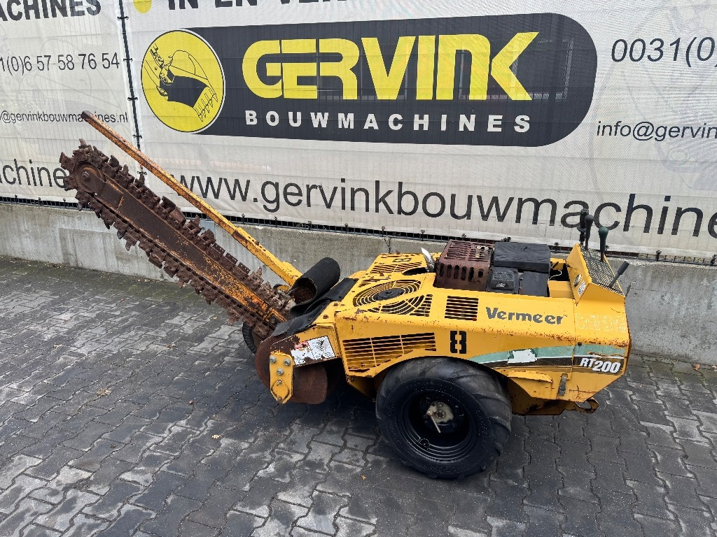 Vermeer RT200 - Trenčer: slika Vermeer RT200 - Trenčer Vermeer RT200 - Trenčer: slika Vermeer RT200 - Trenčer