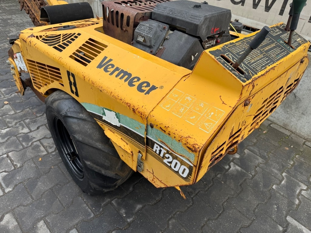 Vermeer RT200 - Trenčer: slika Vermeer RT200 - Trenčer Vermeer RT200 - Trenčer: slika Vermeer RT200 - Trenčer