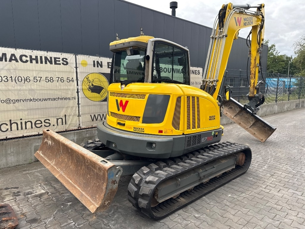 Wacker Neuson EZ 80 - Mini bager: slika Wacker Neuson EZ 80 - Mini bager Wacker Neuson EZ 80 - Mini bager: slika Wacker Neuson EZ 80 - Mini bager