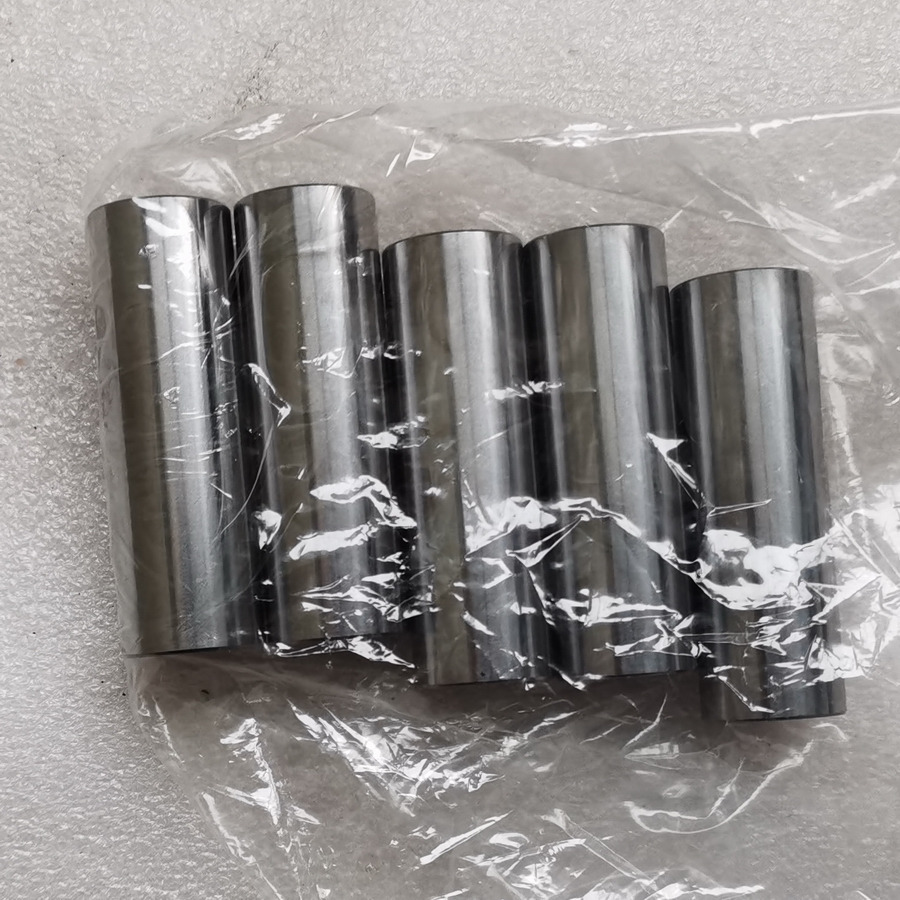 KOOP Genuine Piston Pin for KD192FC Engine - Klip/ Prsten/ Čahura za Utovarivač na kotačima: slika KOOP Genuine Piston Pin for KD192FC Engine - Klip/ Prsten/ Čahura za Utovarivač na kotačima KOOP Genuine Piston Pin for KD192FC Engine - Klip/ Prsten/ Čahura za Utovarivač na kotačima: slika KOOP Genuine Piston Pin for KD192FC Engine - Klip/ Prsten/ Čahura za Utovarivač na kotačima