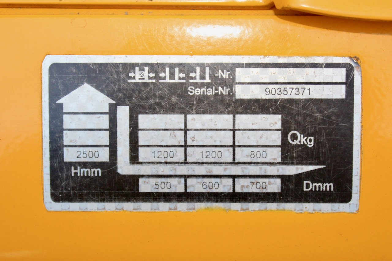 Slagač stoga Jungheinrich EJC 112 250 ZT: slika Slagač stoga Jungheinrich EJC 112 250 ZT