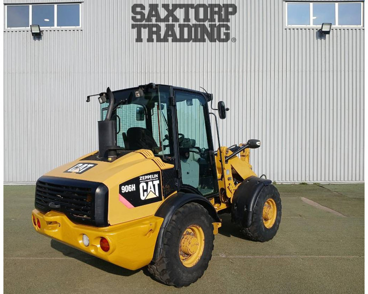 Cat 906H, Hjullastare - Utovarivač na kotačima: slika Cat 906H, Hjullastare - Utovarivač na kotačima Cat 906H, Hjullastare - Utovarivač na kotačima: slika Cat 906H, Hjullastare - Utovarivač na kotačima