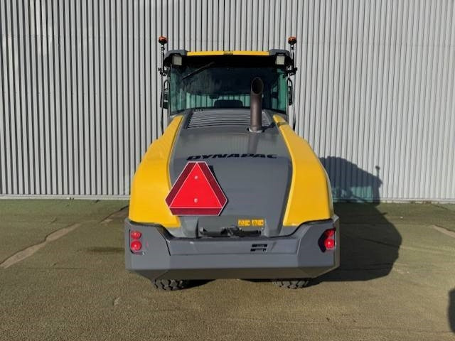 Dynapac CA 1500 D - Valjak: slika Dynapac CA 1500 D - Valjak Dynapac CA 1500 D - Valjak: slika Dynapac CA 1500 D - Valjak