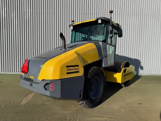 Dynapac CA 1500 D - Valjak: slika Dynapac CA 1500 D - Valjak Dynapac CA 1500 D - Valjak: slika Dynapac CA 1500 D - Valjak