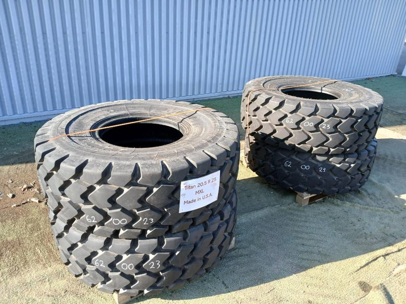 Titan 20.5R25, Nya däck - Gume i felge za Građevinski strojevi: slika Titan 20.5R25, Nya däck - Gume i felge za Građevinski strojevi Titan 20.5R25, Nya däck - Gume i felge za Građevinski strojevi: slika Titan 20.5R25, Nya däck - Gume i felge za Građevinski strojevi