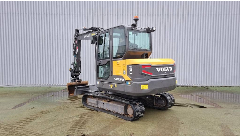 Volvo EC60 E, Grävmaskin - Bager gusjeničar: slika Volvo EC60 E, Grävmaskin - Bager gusjeničar Volvo EC60 E, Grävmaskin - Bager gusjeničar: slika Volvo EC60 E, Grävmaskin - Bager gusjeničar
