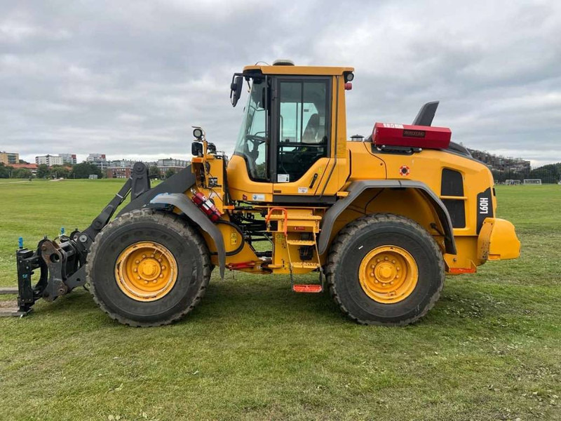 Volvo L 60 H - Utovarivač na kotačima: slika Volvo L 60 H - Utovarivač na kotačima Volvo L 60 H - Utovarivač na kotačima: slika Volvo L 60 H - Utovarivač na kotačima