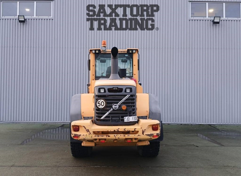 Volvo L70 F, Hjullastare - Utovarivač na kotačima: slika Volvo L70 F, Hjullastare - Utovarivač na kotačima Volvo L70 F, Hjullastare - Utovarivač na kotačima: slika Volvo L70 F, Hjullastare - Utovarivač na kotačima