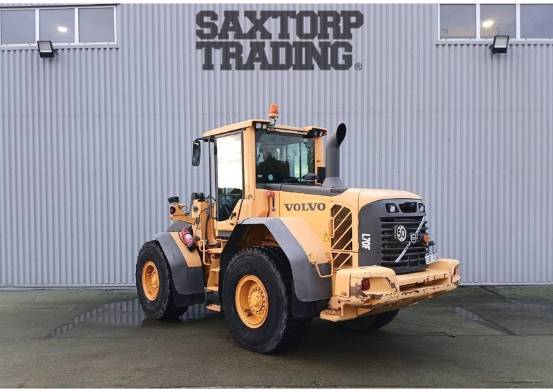 Volvo L70 F, Hjullastare - Utovarivač na kotačima: slika Volvo L70 F, Hjullastare - Utovarivač na kotačima Volvo L70 F, Hjullastare - Utovarivač na kotačima: slika Volvo L70 F, Hjullastare - Utovarivač na kotačima