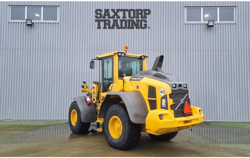 Volvo L90 H, Hjullastare ''SÅLD'' - Utovarivač na kotačima: slika Volvo L90 H, Hjullastare ''SÅLD'' - Utovarivač na kotačima Volvo L90 H, Hjullastare ''SÅLD'' - Utovarivač na kotačima: slika Volvo L90 H, Hjullastare ''SÅLD'' - Utovarivač na kotačima