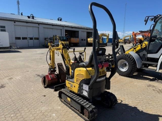 Yanmar SV08-1A, Bandgrävare, Minigrävare - Mini bager: slika Yanmar SV08-1A, Bandgrävare, Minigrävare - Mini bager Yanmar SV08-1A, Bandgrävare, Minigrävare - Mini bager: slika Yanmar SV08-1A, Bandgrävare, Minigrävare - Mini bager