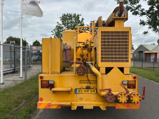 Freightliner 3 AXLE RIGID BODY chassis cabine - Kamion-šasija: slika Freightliner 3 AXLE RIGID BODY chassis cabine - Kamion-šasija Freightliner 3 AXLE RIGID BODY chassis cabine - Kamion-šasija: slika Freightliner 3 AXLE RIGID BODY chassis cabine - Kamion-šasija