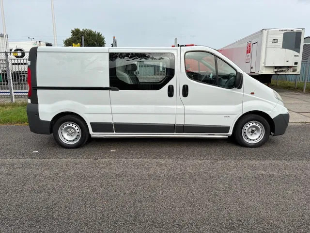 Opel Vivaro 2 2.0Cdti /84kW-E4 crew cab L2H1 - Mali kombi, Dostavno vozilo s dvostrukom kabinom: slika Opel Vivaro 2 2.0Cdti /84kW-E4 crew cab L2H1 - Mali kombi, Dostavno vozilo s dvostrukom kabinom Opel Vivaro 2 2.0Cdti /84kW-E4 crew cab L2H1 - Mali kombi, Dostavno vozilo s dvostrukom kabinom: slika Opel Vivaro 2 2.0Cdti /84kW-E4 crew cab L2H1 - Mali kombi, Dostavno vozilo s dvostrukom kabinom