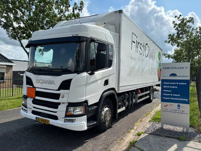 Scania P280 Closed box taillift 2000 kg Fuel CNG ADR - Kamion sandučar: slika Scania P280 Closed box taillift 2000 kg Fuel CNG ADR - Kamion sandučar Scania P280 Closed box taillift 2000 kg Fuel CNG ADR - Kamion sandučar: slika Scania P280 Closed box taillift 2000 kg Fuel CNG ADR - Kamion sandučar