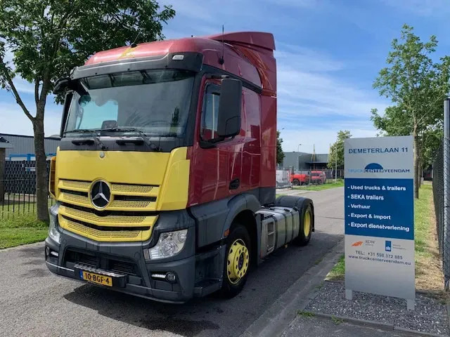 Mercedes-Benz Actros 1840 Euro 6 streamspace - Tegljač: slika Mercedes-Benz Actros 1840 Euro 6 streamspace - Tegljač Mercedes-Benz Actros 1840 Euro 6 streamspace - Tegljač: slika Mercedes-Benz Actros 1840 Euro 6 streamspace - Tegljač