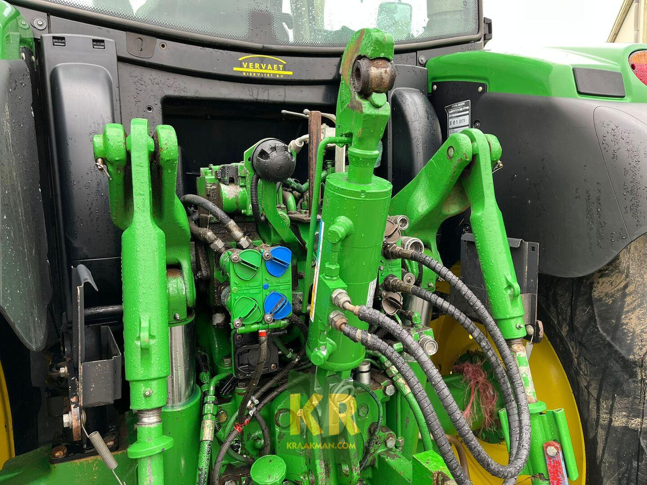 Traktor 6140R John Deere: slika Traktor 6140R John Deere