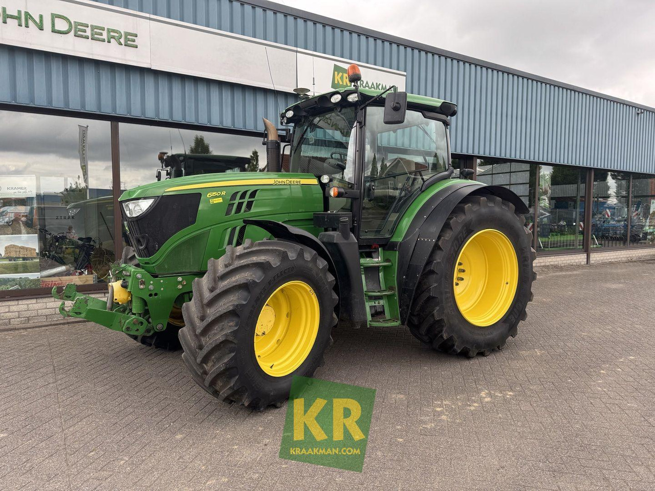 6150R John Deere - Traktor: slika 6150R John Deere - Traktor 6150R John Deere - Traktor: slika 6150R John Deere - Traktor