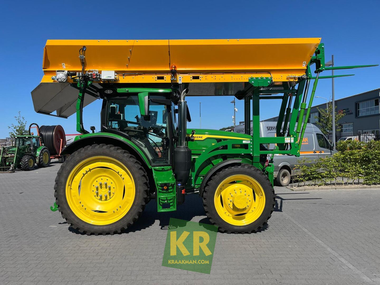 6R 155 John Deere - Traktor: slika 6R 155 John Deere - Traktor 6R 155 John Deere - Traktor: slika 6R 155 John Deere - Traktor