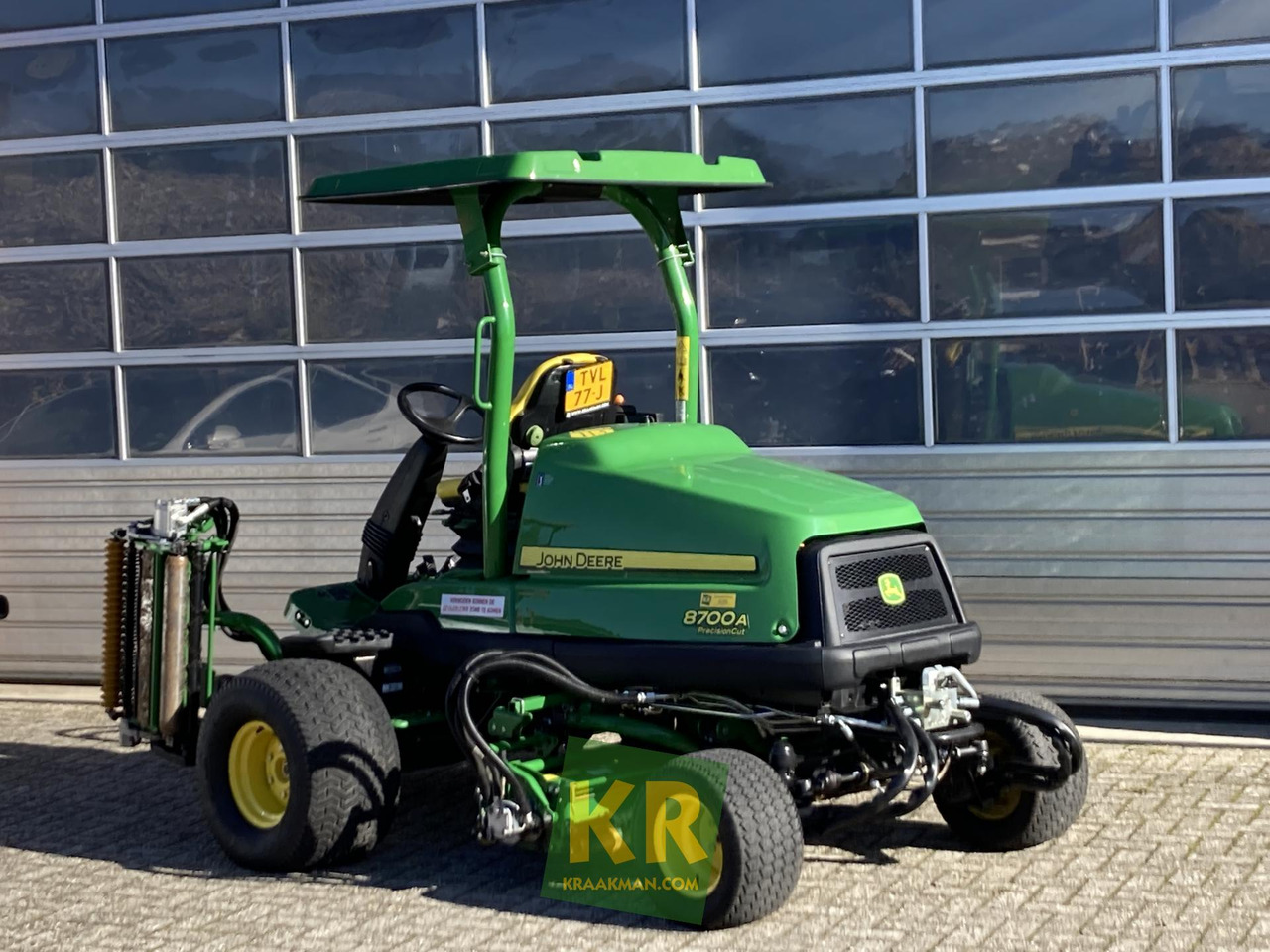 8700A PRECISIONCUT John Deere  - Vrtna kosilica: slika 8700A PRECISIONCUT John Deere  - Vrtna kosilica 8700A PRECISIONCUT John Deere  - Vrtna kosilica: slika 8700A PRECISIONCUT John Deere  - Vrtna kosilica