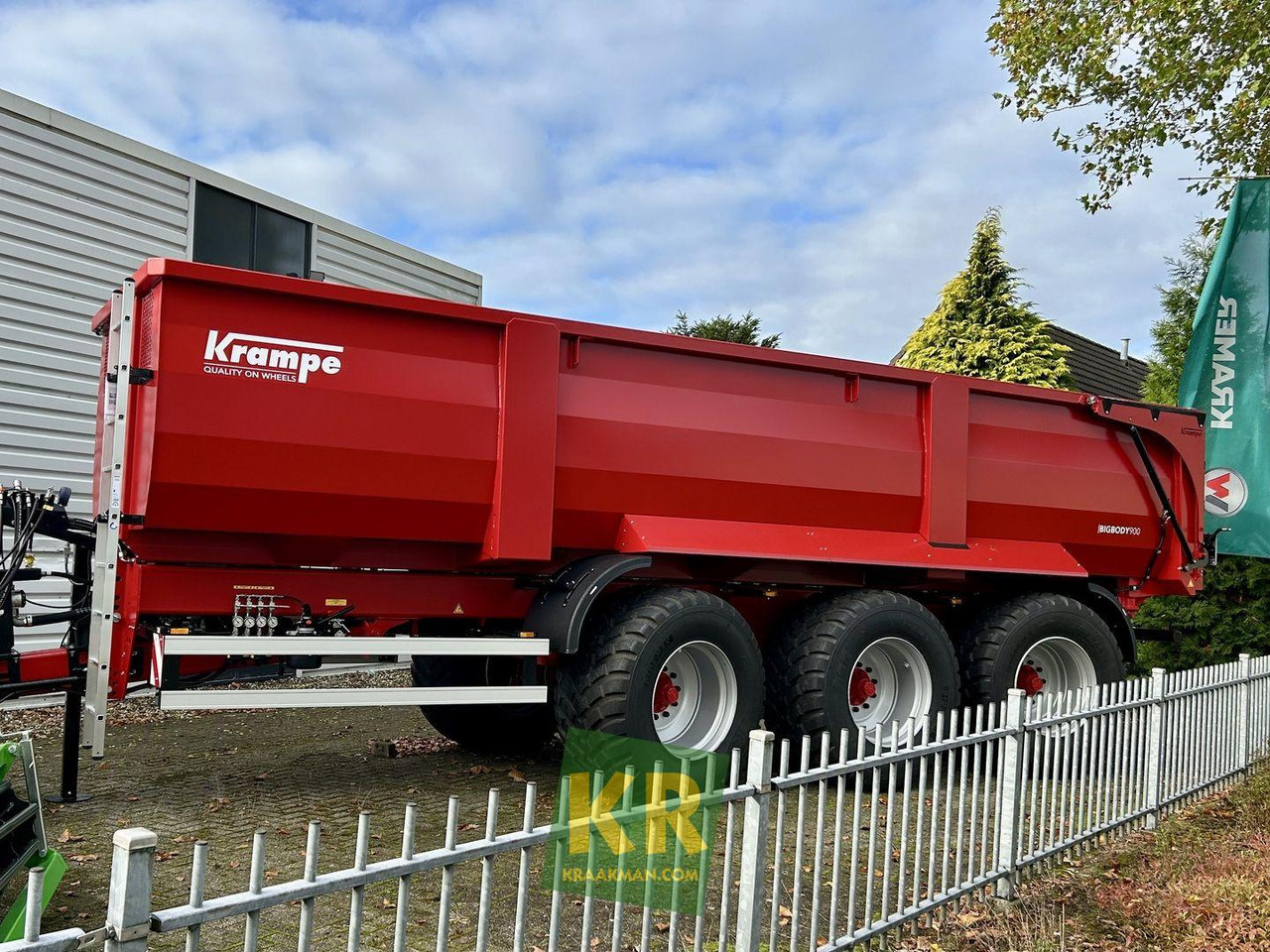 BIG BODY 900 Krampe - Nagibna prikolica za poljoprivredna gospodarstva/ Istovarivač: slika BIG BODY 900 Krampe - Nagibna prikolica za poljoprivredna gospodarstva/ Istovarivač BIG BODY 900 Krampe - Nagibna prikolica za poljoprivredna gospodarstva/ Istovarivač: slika BIG BODY 900 Krampe - Nagibna prikolica za poljoprivredna gospodarstva/ Istovarivač