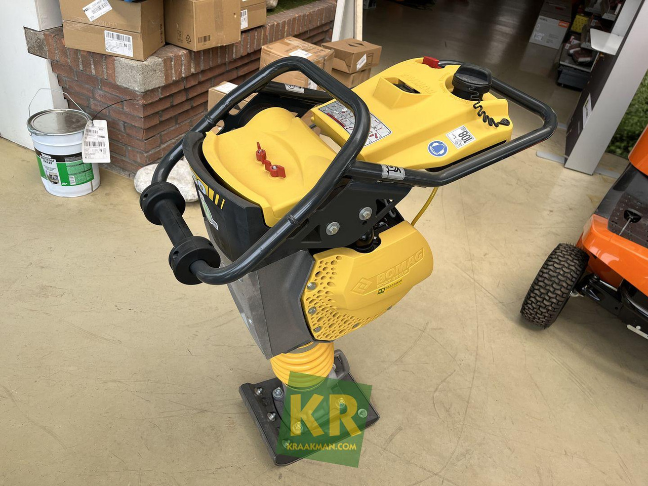 Bomag BT60 - Nabijač: slika Bomag BT60 - Nabijač Bomag BT60 - Nabijač: slika Bomag BT60 - Nabijač