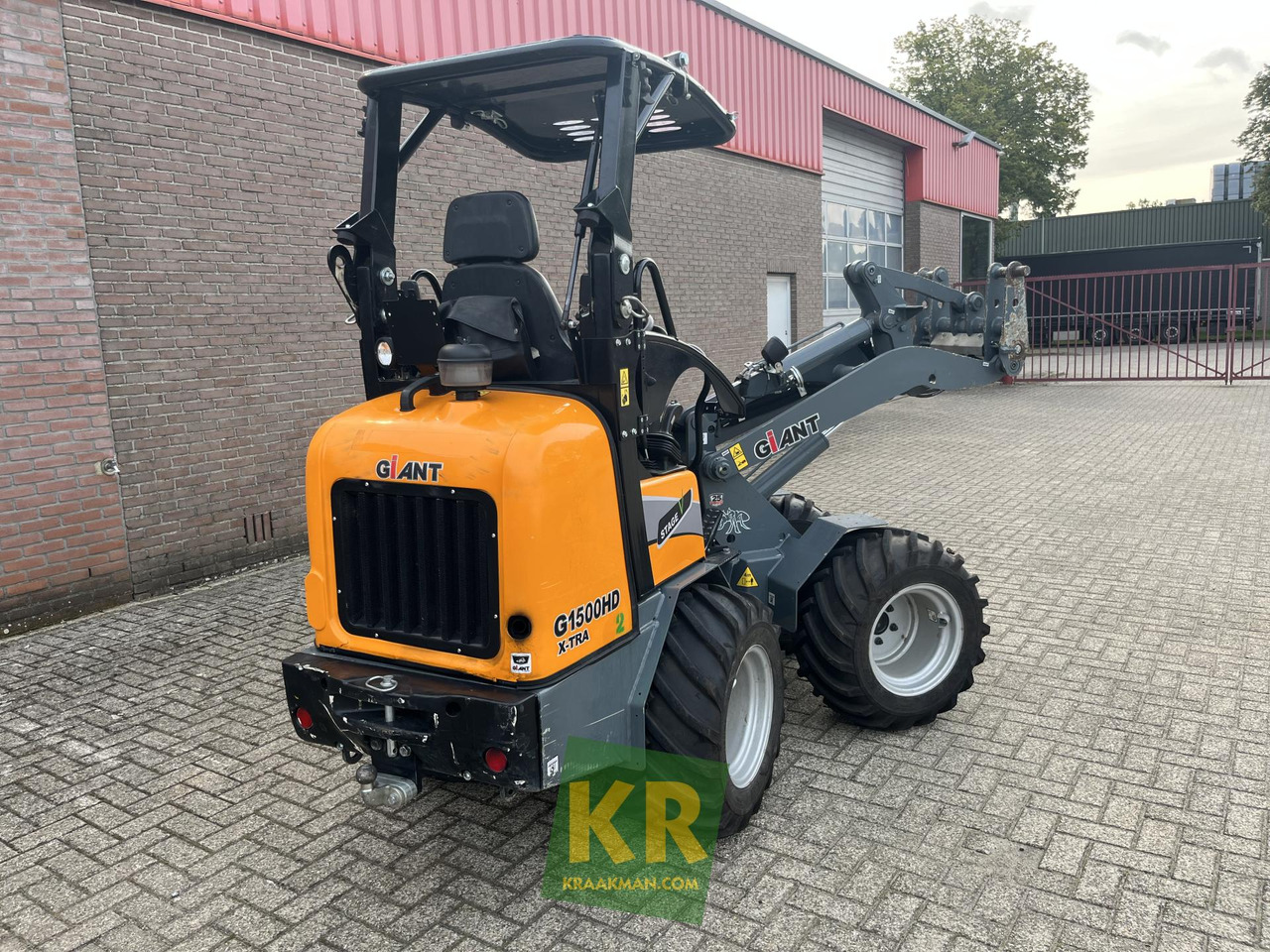 G1500 Giant - Zglobni utovarivač: slika G1500 Giant - Zglobni utovarivač G1500 Giant - Zglobni utovarivač: slika G1500 Giant - Zglobni utovarivač