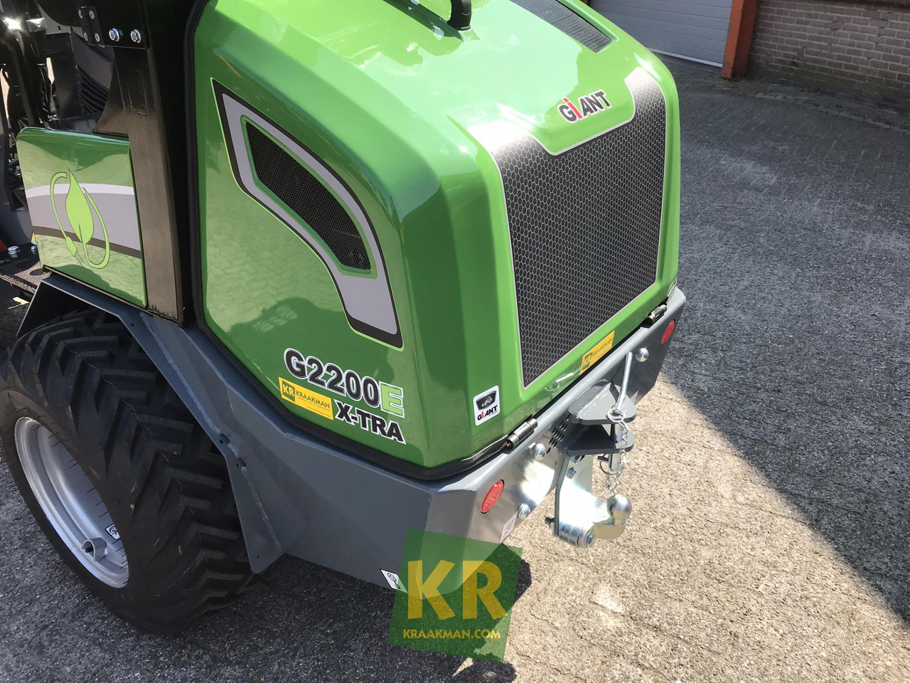 G2200E Giant - Zglobni utovarivač: slika G2200E Giant - Zglobni utovarivač G2200E Giant - Zglobni utovarivač: slika G2200E Giant - Zglobni utovarivač