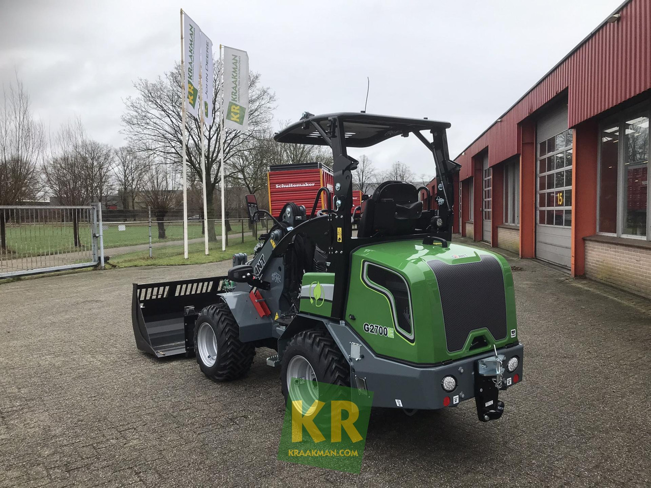 G2700E Giant - Zglobni utovarivač: slika G2700E Giant - Zglobni utovarivač G2700E Giant - Zglobni utovarivač: slika G2700E Giant - Zglobni utovarivač