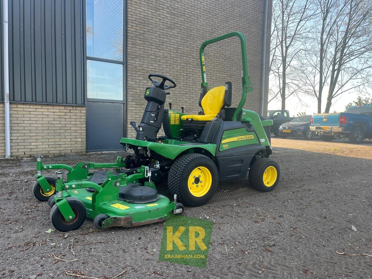 John Deere 1550 - Vrtna kosilica: slika John Deere 1550 - Vrtna kosilica John Deere 1550 - Vrtna kosilica: slika John Deere 1550 - Vrtna kosilica