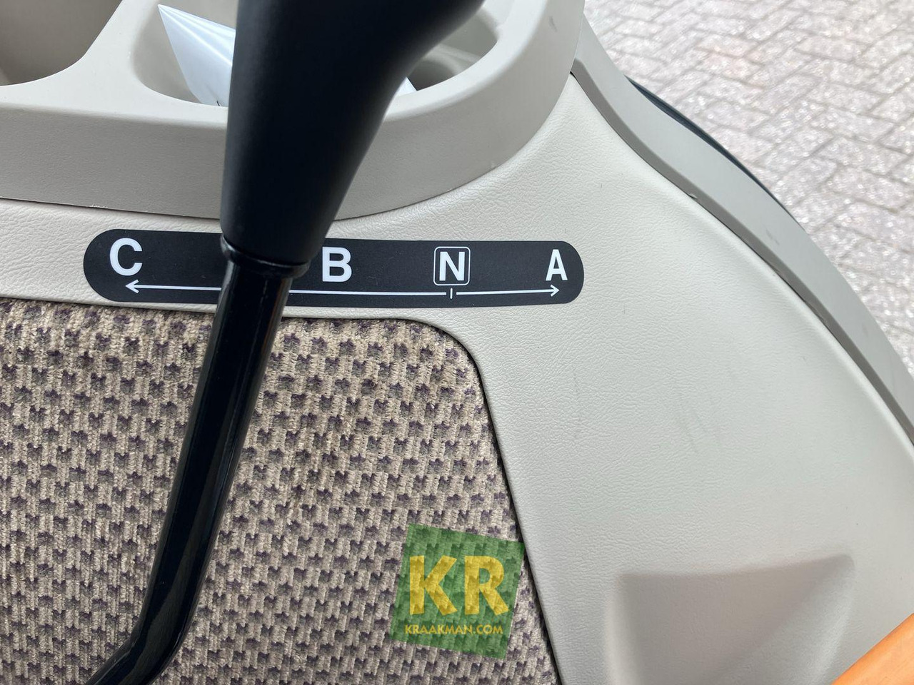 John Deere 3039R - Mali traktor: slika John Deere 3039R - Mali traktor John Deere 3039R - Mali traktor: slika John Deere 3039R - Mali traktor