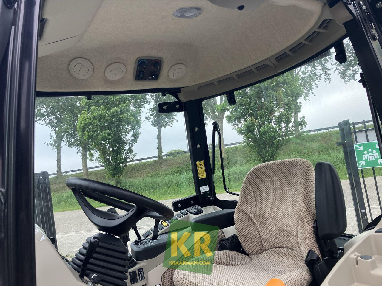 John Deere 3039R - Mali traktor: slika John Deere 3039R - Mali traktor John Deere 3039R - Mali traktor: slika John Deere 3039R - Mali traktor