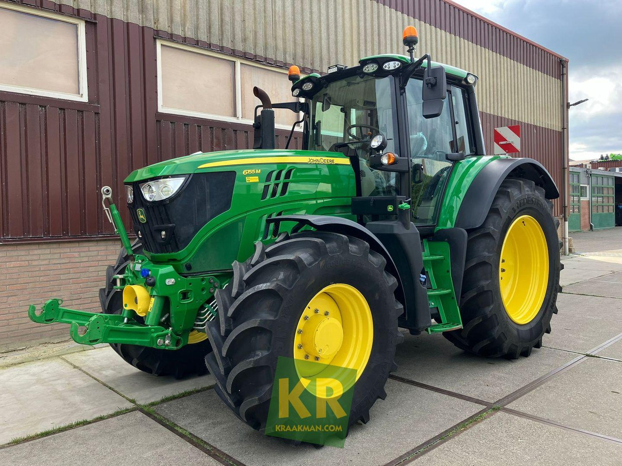 John Deere 6155M - Traktor: slika John Deere 6155M - Traktor John Deere 6155M - Traktor: slika John Deere 6155M - Traktor