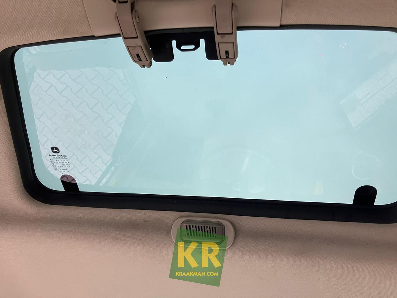 John Deere 6R 155 - Traktor: slika John Deere 6R 155 - Traktor John Deere 6R 155 - Traktor: slika John Deere 6R 155 - Traktor