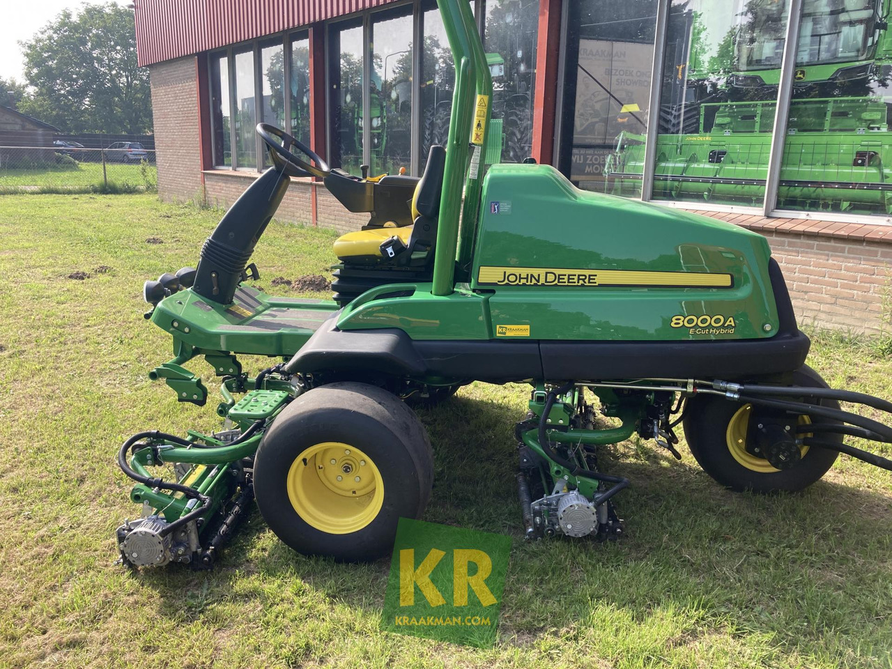 John Deere 8000A E-CUT  - Vrtna kosilica: slika John Deere 8000A E-CUT  - Vrtna kosilica John Deere 8000A E-CUT  - Vrtna kosilica: slika John Deere 8000A E-CUT  - Vrtna kosilica