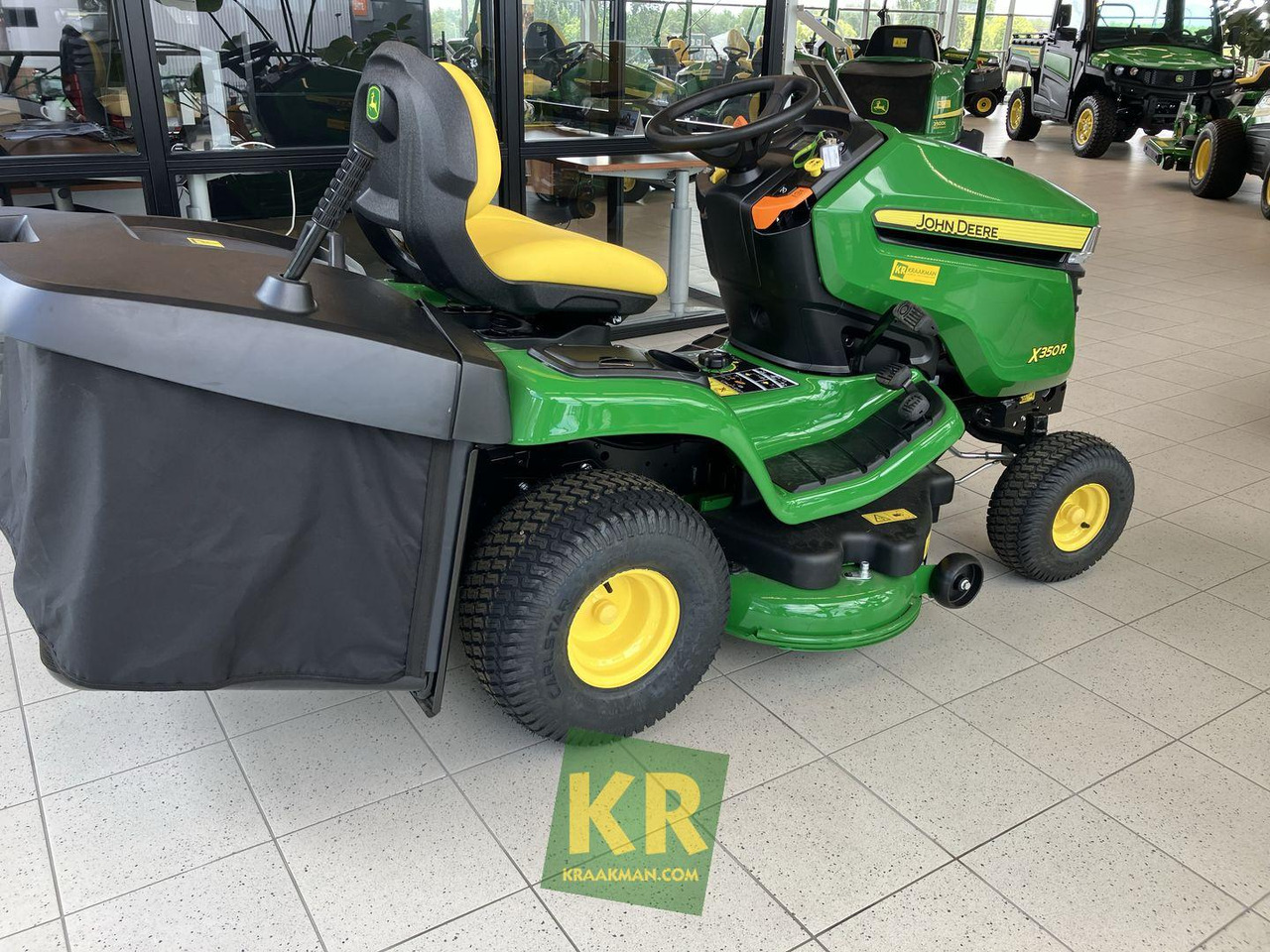 John Deere X350R - Vrtna kosilica: slika John Deere X350R - Vrtna kosilica John Deere X350R - Vrtna kosilica: slika John Deere X350R - Vrtna kosilica