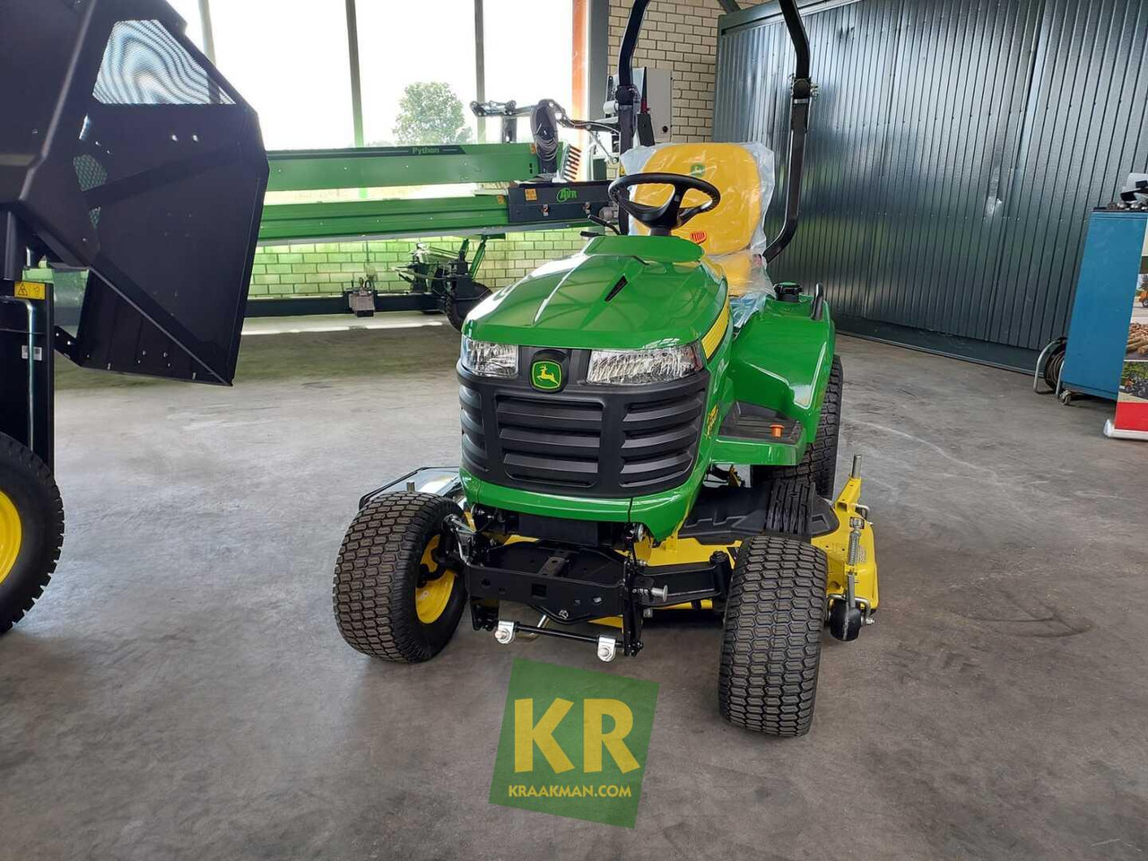 John Deere X940 - Vrtna kosilica: slika John Deere X940 - Vrtna kosilica John Deere X940 - Vrtna kosilica: slika John Deere X940 - Vrtna kosilica