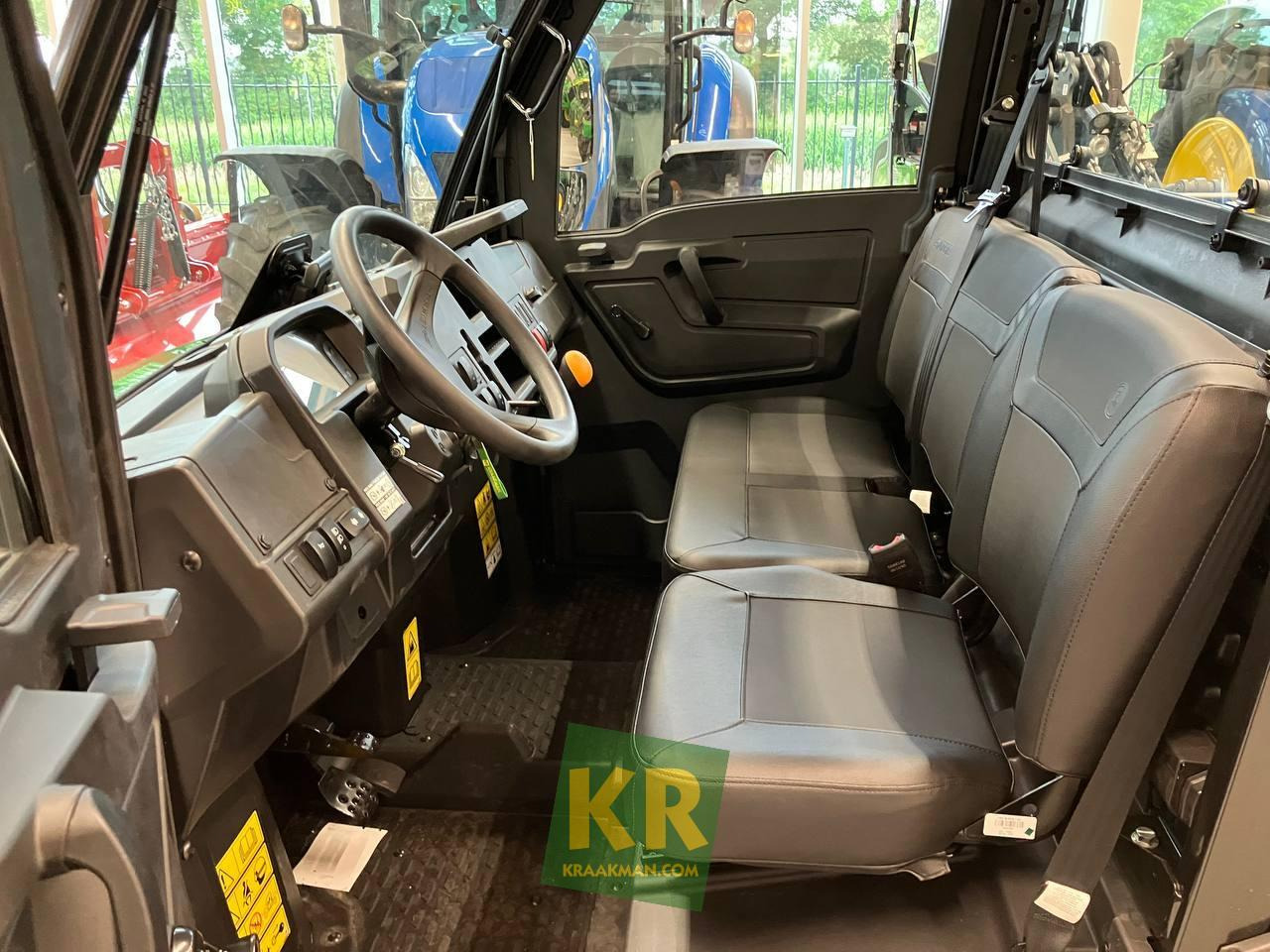 John Deere XUV 875M - ATV/ Quad vozilo: slika John Deere XUV 875M - ATV/ Quad vozilo John Deere XUV 875M - ATV/ Quad vozilo: slika John Deere XUV 875M - ATV/ Quad vozilo