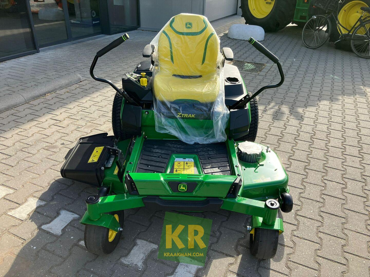 John Deere Z370R ELECTRIC - Vrtna kosilica: slika John Deere Z370R ELECTRIC - Vrtna kosilica John Deere Z370R ELECTRIC - Vrtna kosilica: slika John Deere Z370R ELECTRIC - Vrtna kosilica