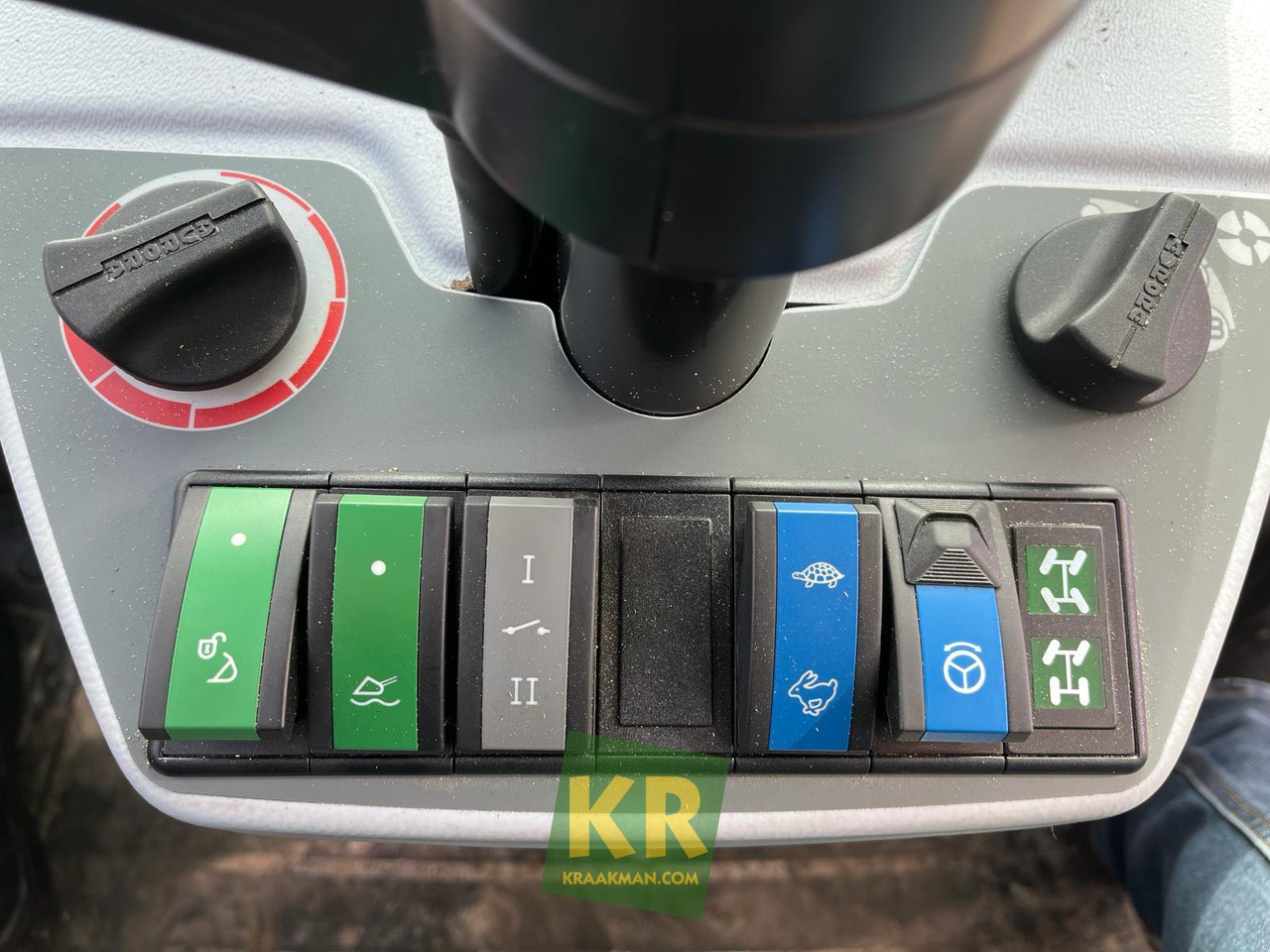 Kramer KL19.5 - Utovarivač na kotačima: slika Kramer KL19.5 - Utovarivač na kotačima Kramer KL19.5 - Utovarivač na kotačima: slika Kramer KL19.5 - Utovarivač na kotačima