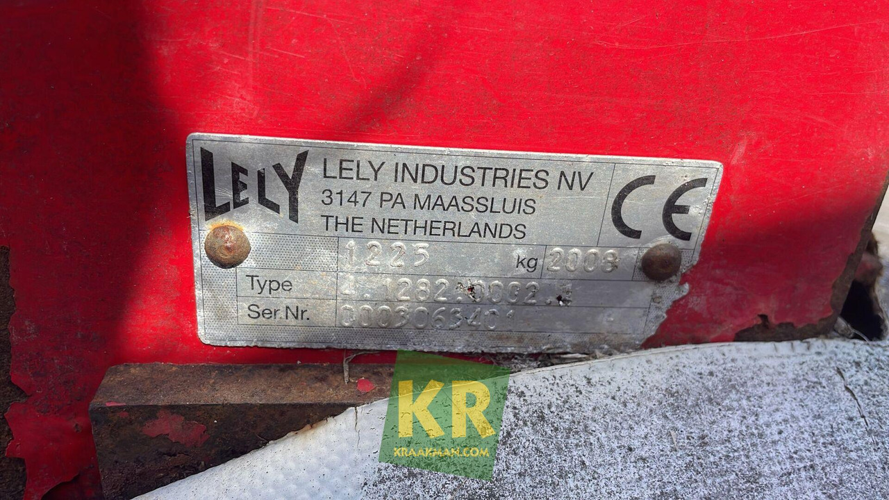 Lely Splendimo 320 MC - Kosilica: slika Lely Splendimo 320 MC - Kosilica Lely Splendimo 320 MC - Kosilica: slika Lely Splendimo 320 MC - Kosilica