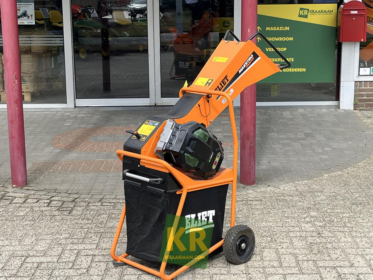 MAESTRO Eliet - Drobilica za drvo: slika MAESTRO Eliet - Drobilica za drvo MAESTRO Eliet - Drobilica za drvo: slika MAESTRO Eliet - Drobilica za drvo