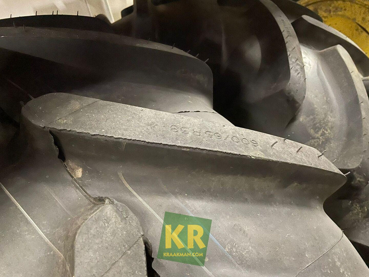 Multibib 600/65R38 Michelin - Kompletan kotač za Poljoprivredni strojevi: slika Multibib 600/65R38 Michelin - Kompletan kotač za Poljoprivredni strojevi Multibib 600/65R38 Michelin - Kompletan kotač za Poljoprivredni strojevi: slika Multibib 600/65R38 Michelin - Kompletan kotač za Poljoprivredni strojevi