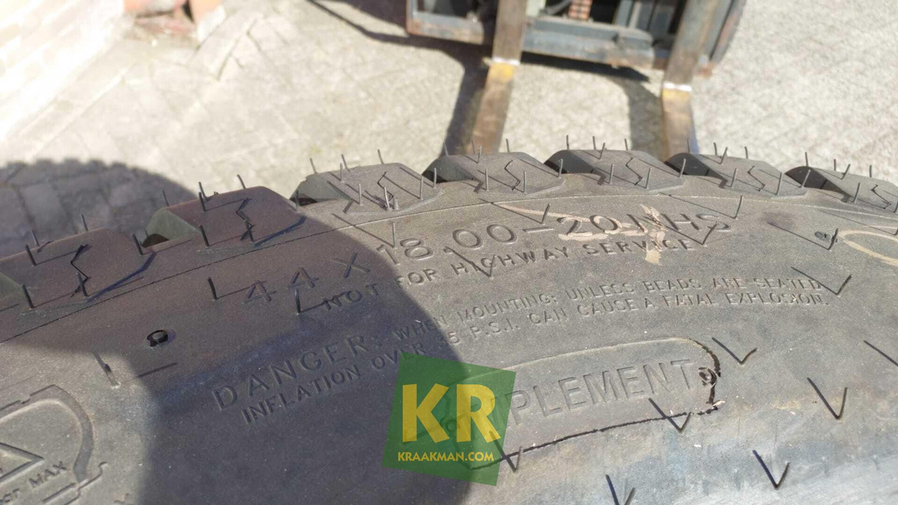 Overige wielen Overige - Kompletan kotač za Poljoprivredni strojevi: slika Overige wielen Overige - Kompletan kotač za Poljoprivredni strojevi Overige wielen Overige - Kompletan kotač za Poljoprivredni strojevi: slika Overige wielen Overige - Kompletan kotač za Poljoprivredni strojevi