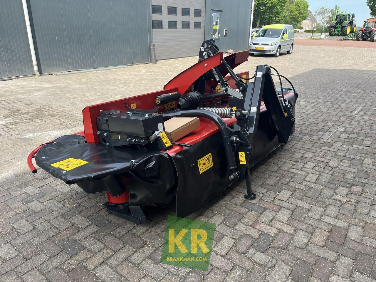 Vicon Extra 332XF - Vrtna kosilica: slika Vicon Extra 332XF - Vrtna kosilica Vicon Extra 332XF - Vrtna kosilica: slika Vicon Extra 332XF - Vrtna kosilica