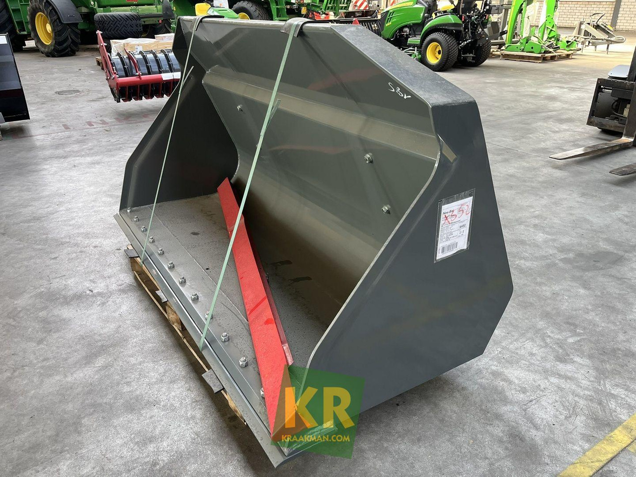 Voorzetstukken Kramer - Utovarna korpa: slika Voorzetstukken Kramer - Utovarna korpa Voorzetstukken Kramer - Utovarna korpa: slika Voorzetstukken Kramer - Utovarna korpa